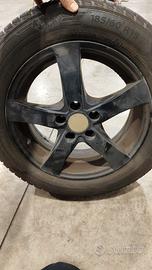 Barum Polaris 185/60 R15 T + cerchi