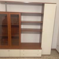 sala tavolo e lavatrice