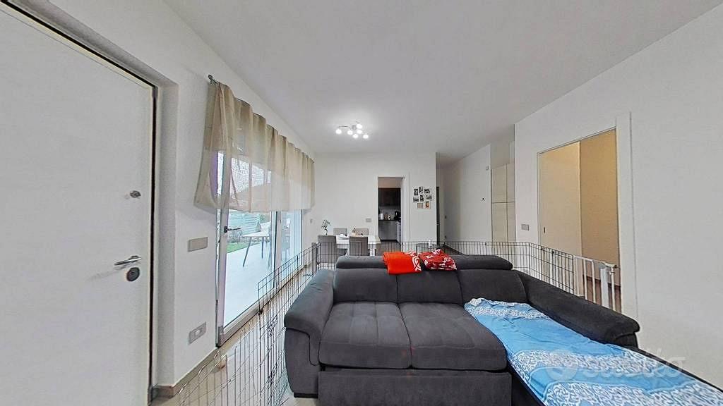 Casa – Mesenzana, Pezza - Altro