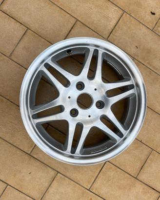 Cerchio Smart 16" Brabus 451 anteriore