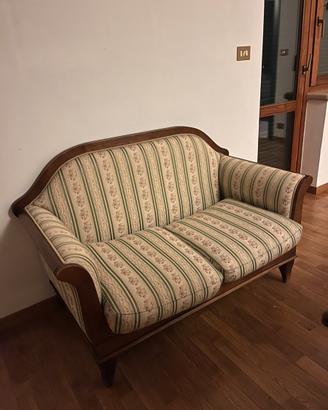 Divano in vero legno