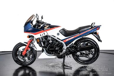 Honda vf 500