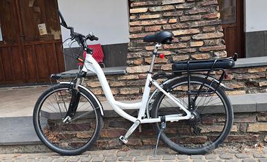 Bici pedalata assistita elettrica Olbia Budoni