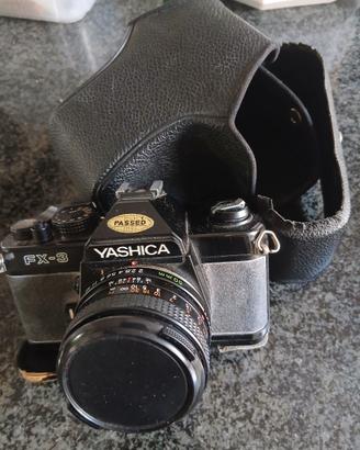 Macchina fotografica anni 90