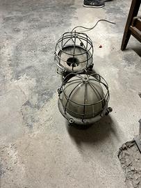 2 Lampade industriali antideflagranti vintage