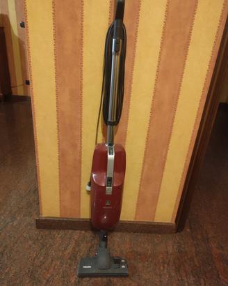 scopa elettrica Miele