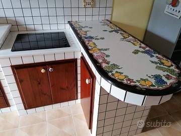 Penisola cucina pietra di lava