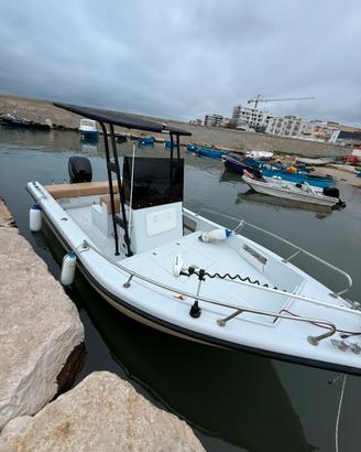 Barca Fisherman “Studio Mare 22” Tenuta Eccezional