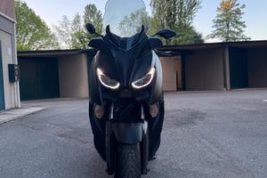 Yamaha x-max 300