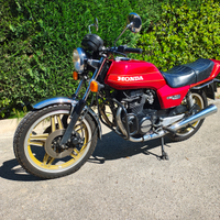 Moto Honda CB 400 N del 1981