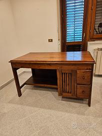 Scrivania etnica in legno massello