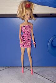 Barbie + abiti