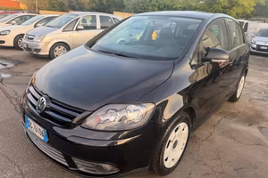 VOLKSWAGEN Golf Plus 1.6 Comfortline senza nessu
