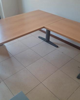 Tavolo componibile uffico