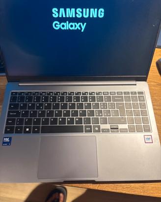 Samsung Galaxy Book 5 Ultra 7