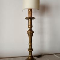Antica lampada toscana da tavolo in ottone