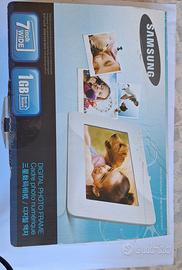 Cornice Digitale Samsung SPF-71ES. €€ trattabile