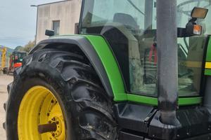 jhon deere  8200