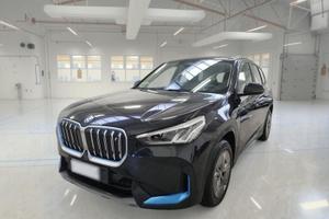 BMW IX1 30 XDRIVE SUV