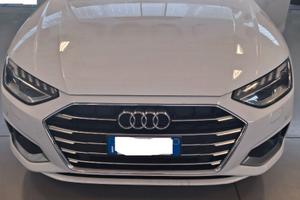 AUDI A4 MILD HYBRID