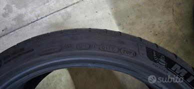 Pneumatici Michelin Pilot Sport 4s 225/40 R19