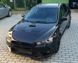 Mitsubishi lancer evolution x gsr
