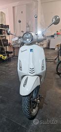 vespa primavera 150 