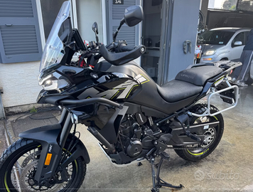 CF MOTO MT800 Explore