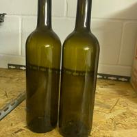 Bottiglie di vetro per vino