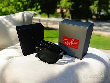 Ray-Ban Wayfarer Folding Pieghevoli RB4105 