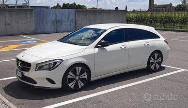 Mercedes cla 200 d s.w. automatic sport