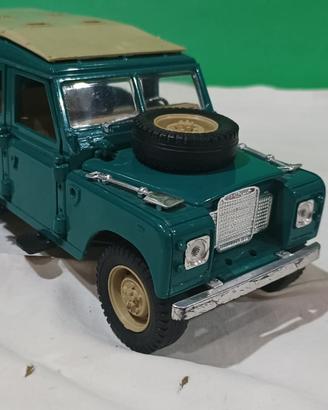 polistil land Rover Station Wagon  1:25