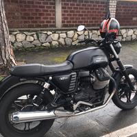 Moto guzzi v7