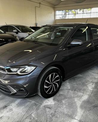 VOLKSWAGEN Polo 1.0 Life