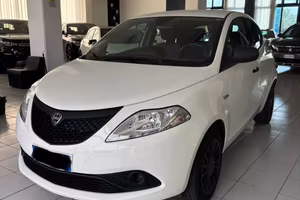 Lancia Ypsilon 1.2 69 CV 5 porte GPL Ecochic Gold