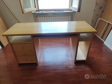 Scrivania  artigianale  legno 