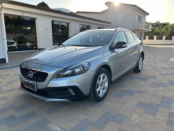 Volvo V40 Cross Country D2 1.6 Momentum