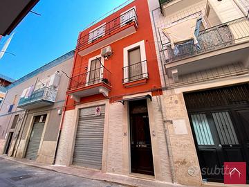 Trilocale ristr. in Via T. Passero N.5