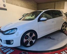 Volkswagen Golf GTI Golf 2.0 TSI DSG 5p. GTI
