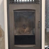 stufa a pellet canalizzata 8,5 kw