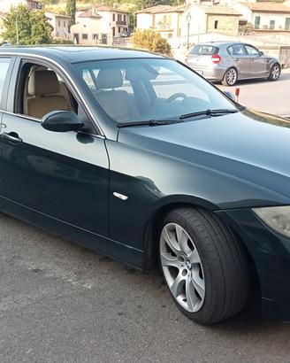BMW 330i e91 258cv del 2006