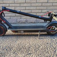 Monopattino Elettrico Xiaomi Mijia 365 Pro