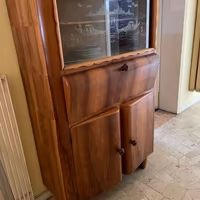 Credenza Art Decó con vetro serigrafato