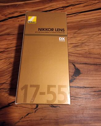 NIKKOR 17-55 mm - Made in Japan