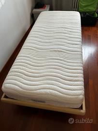 Materasso Dorelan e rete in doghe