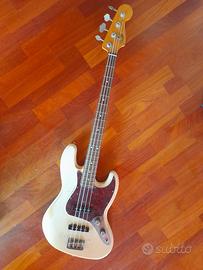 Fender  Jazz Bass