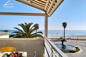 Trilocale Sirena_fronte mare_cod T1