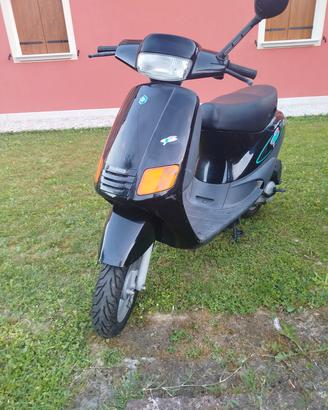 scooter zip piaggio 