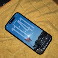 iPhone 15 256GB 