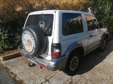 PAJERO MITSUBISHI ANNO 95